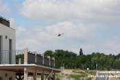 Anflug des Hubschraubers zum Stadtfest - Foto: Gabi Damnig